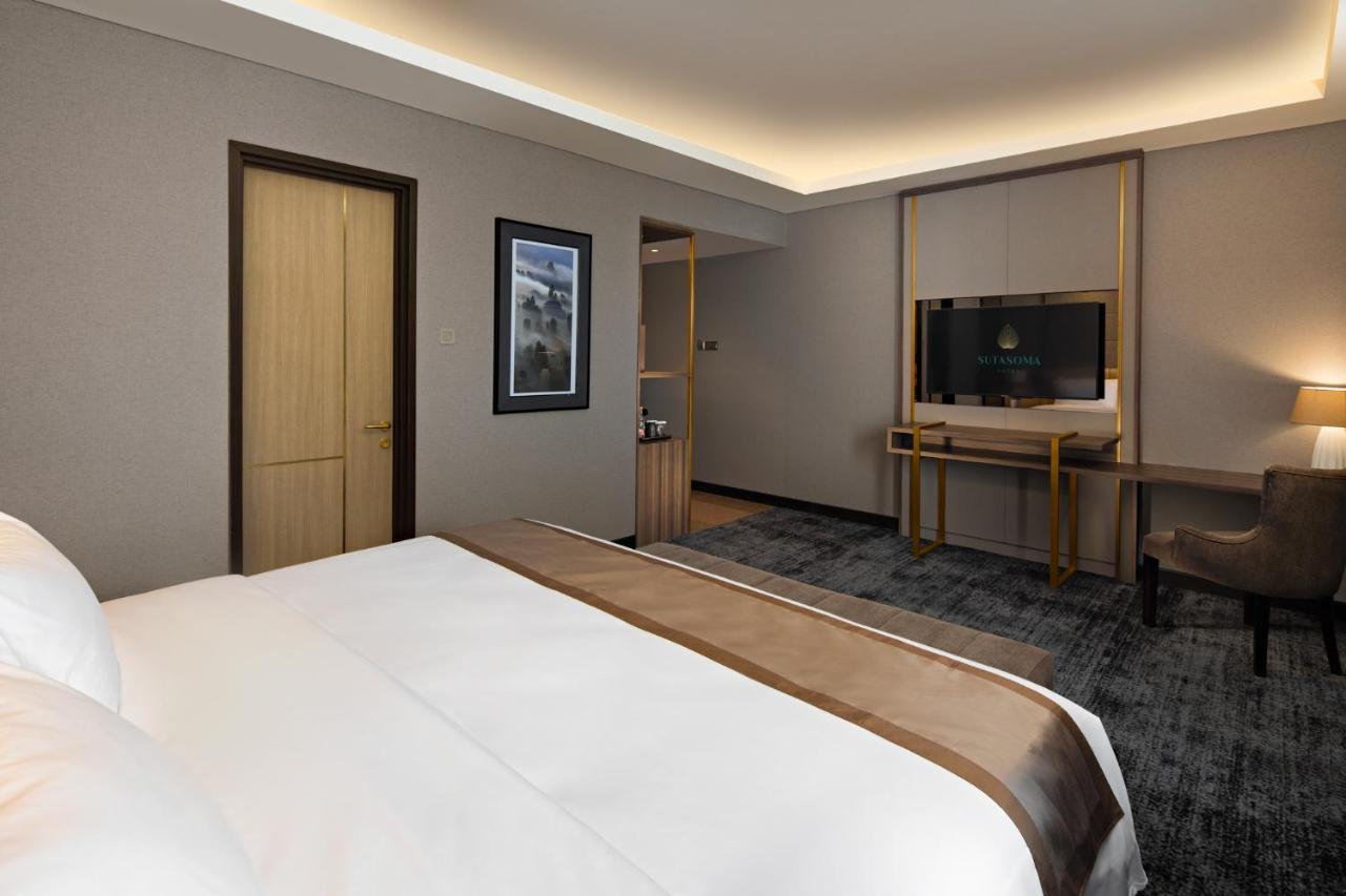 Sutasoma Hotel ジャカルタ エクステリア 写真